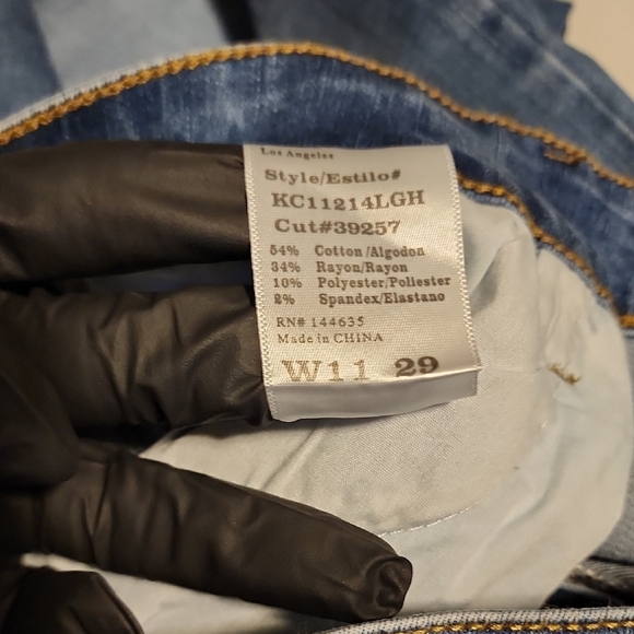 KanCan NWT Women's Blue Estilo Jeans - Picture 10 of 12